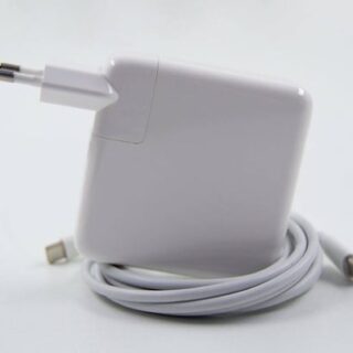 Power adapter Apple 61W for MacBook Model: AE61